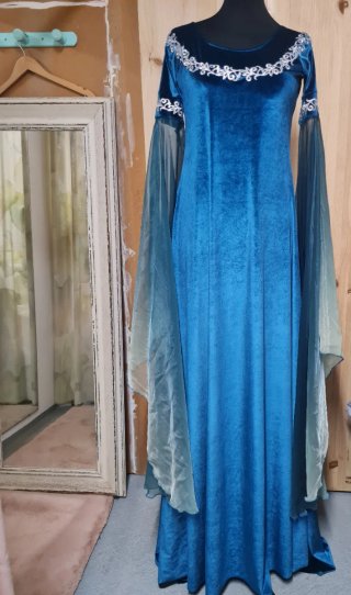 Vestido medieval