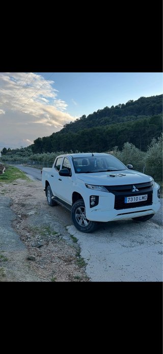 Mitsubishi L 200 2021