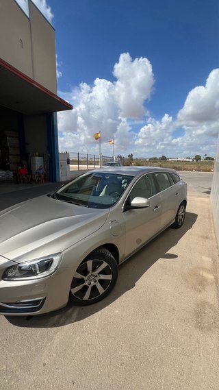 Volvo V60 2015