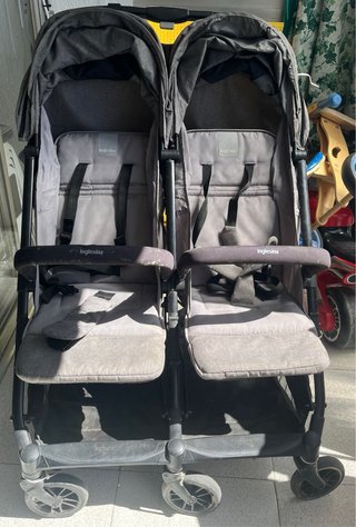 Passeggino doppio Inglesina grigio