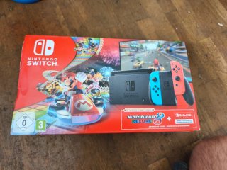Consola Nintendo Switch + Funda + Caja