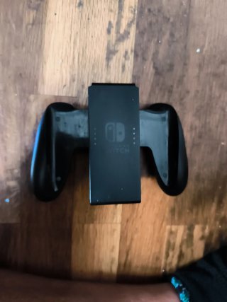 Console Nintendo Switch + Custodia + Scatola