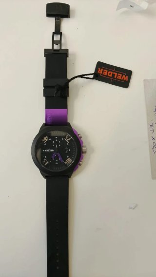 Reloj Welder Negro y Morado