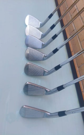 Hierros Titleist AP2 714