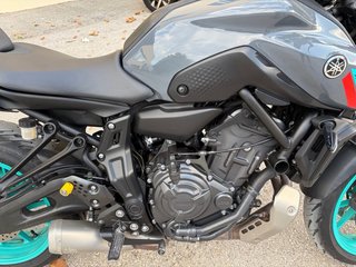 Yamaha MT-07 gris