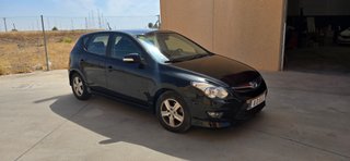 Hyundai i30 2011