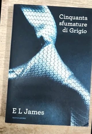 Libro: Cinquanta sfumature di Grigio - E. L.