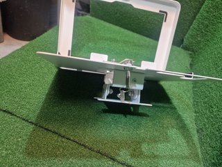 Soporte Pared Beelta iPad 10,9”/Pro 11” Antirrobo