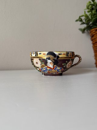 Taza y Plato Porcelana Cáscara de Huevo