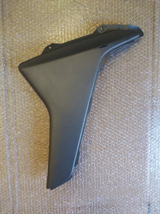 Quilla Lateral Izquierda Yamaha Nmax 2015