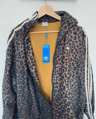 Chaqueta Adidas Estampado Leopardo Talla XS