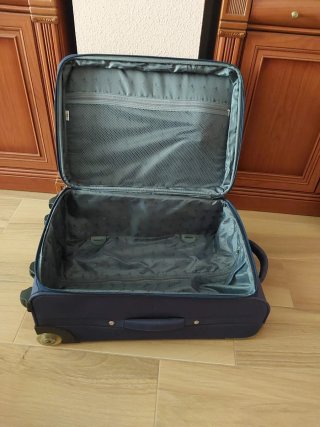 Maleta de viaje azul