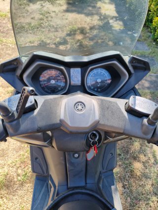 Yamaha XMAX 400 ABS