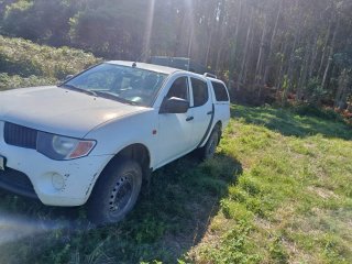 Mitsubishi L 200 2007