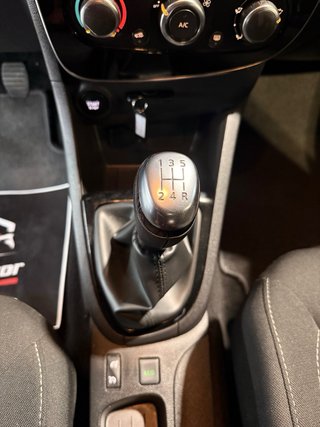 Renault Clio 2018 90cv IMPOLUTO! pantalla, sonido