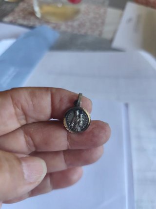Medalla Antigua Doble Plata