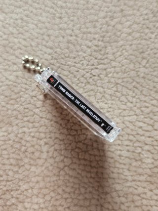 Tomb Raider IV The Last Revelation gadge keychain