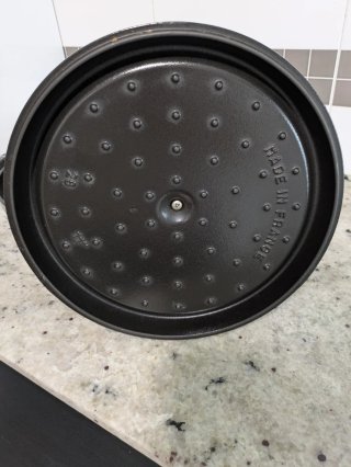 Olla Staub Hierro Fundido 28cm Gris