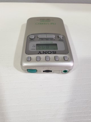Radio Portátil Sony SRF-M606 FM/AM Mega Bass