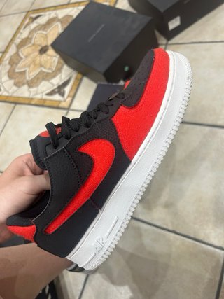 Nike Air Force 1 Rosse e Nere