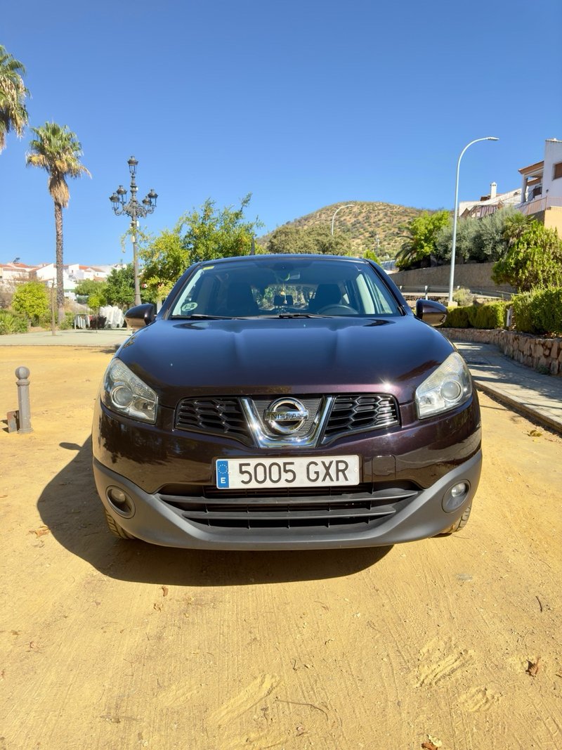 Nissan Qashqai 1.5 dCi Acenta 4x2 2010, foto 2