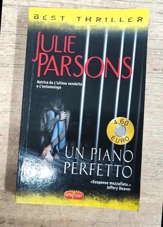 Libro: Un piano perfetto - Julie Parsons .