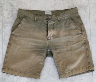 Bermudas Scalpers Talla 40 Verde Oliva