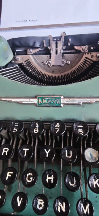 Máquina de escribir vintage Amaya