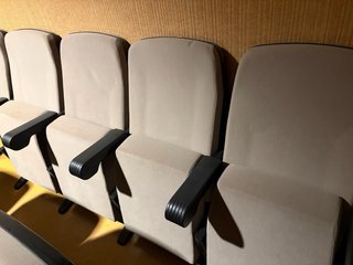 350 Butacas Cine/Teatro/colegio