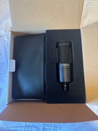 Audio-Technica AT2020 Micrófono Condensador
