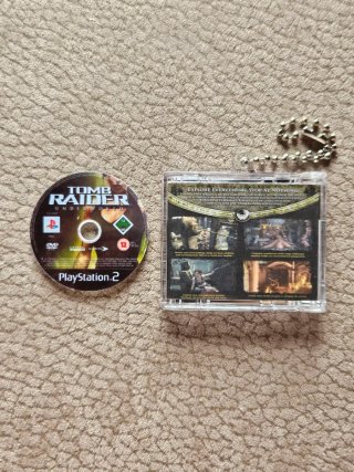 Tomb Raider Underworld PS2 keychain gadget