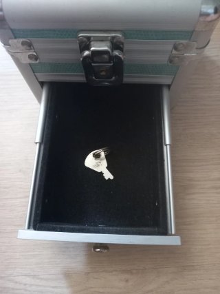 Joyero plateado y turquesa con cajón