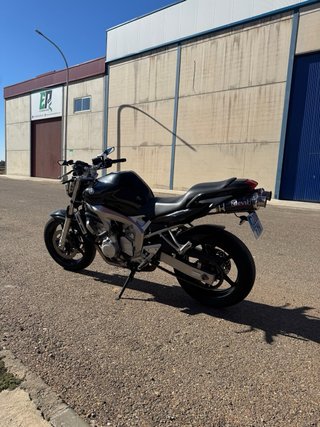 Yamaha FZ6-N 78CV (Limitada A2)