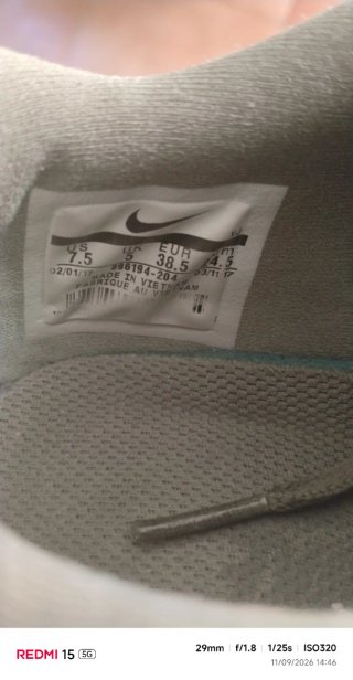 Zapatillas Nike Verdes y Blancas Mujer