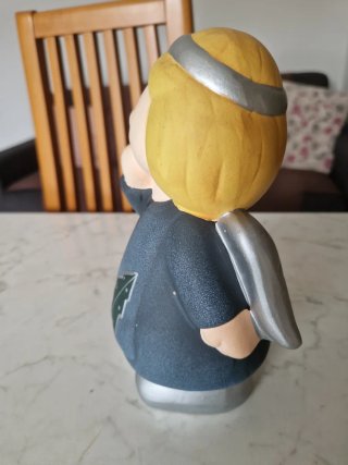 Statua angelo natalizio in ceramica