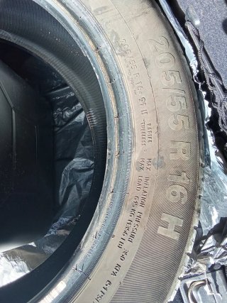 Neumático Continental 205/55 R16 Seminuevo