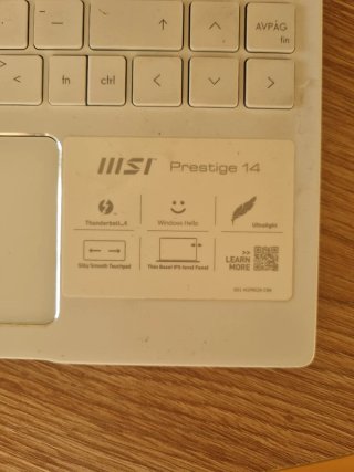 MSI Portátil Blanco