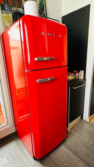 Nevera SMEG Roja Estilo 50s