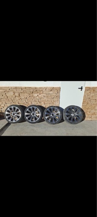 Llantas BMW M3 + Neumáticos (Juego 4)