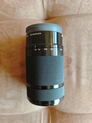 Objetivo Sony E 55-210mm OSS