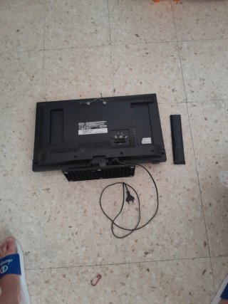 Televisor Hitachi Negro