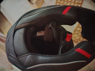Casco de moto blanco