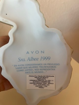 Figura Porcelana Avon Mrs. Albee Dama Fuente Pájar