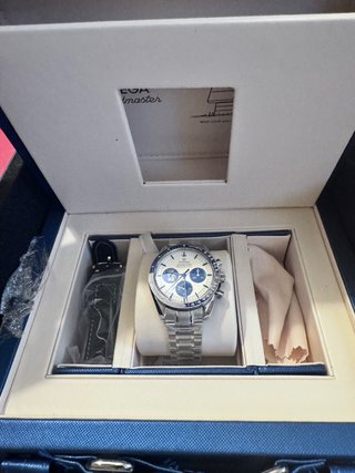 Omega Speedmaster 50 Aniversario
