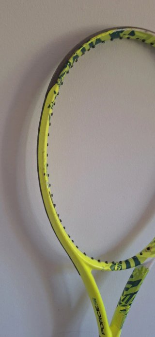 Raqueta de tenis Dunlop con funda