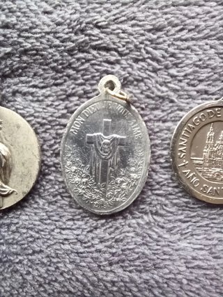 Lote 3 Medallas Religiosas Antiguas 65s siglo XIX