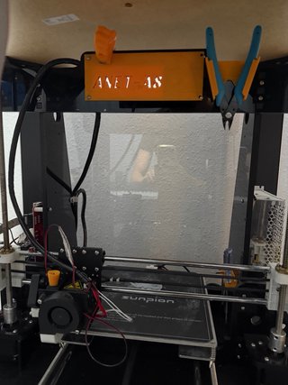 Anet A8 + cabina + PLA + accesorios y recambios