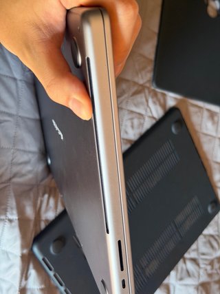 MacBook Pro 16" 2023 M2 Pro 16G Nuevo Applecare+