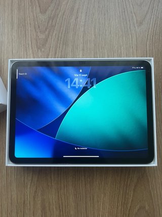 iPad 64 GB Gris Espacial + Kit Completo (Funda, Te
