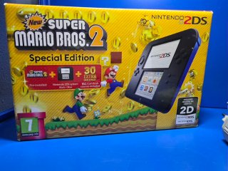 Nintendo 2DS Edizione Speciale Super Mario Bros. 2
